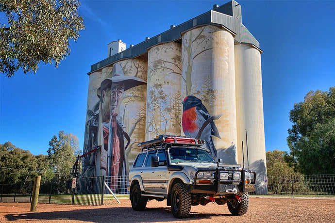 A Secret Lookout and Silo Art | Overlanding Flinders Ranges South Australia